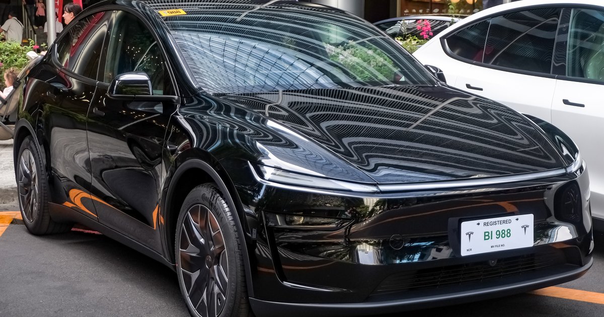 Black Tesla Model Y L electric SUV
